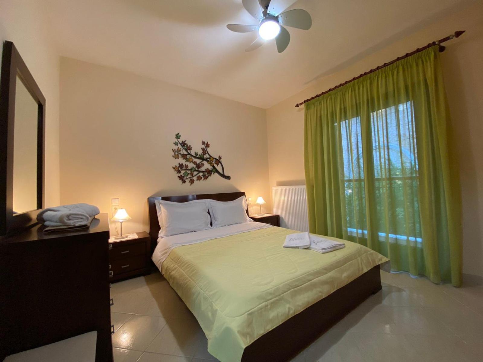 Filidas Apartments Skiathos Town Ngoại thất bức ảnh