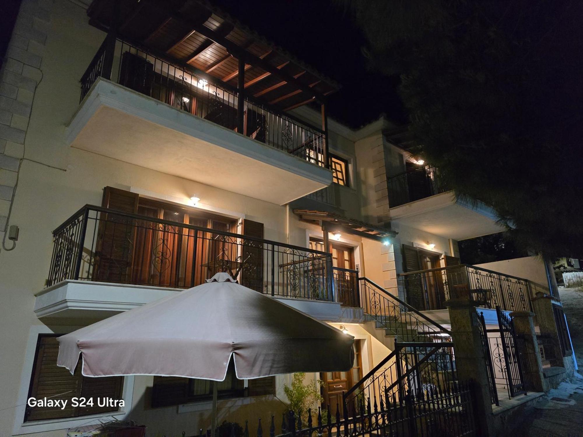 Filidas Apartments Skiathos Town Ngoại thất bức ảnh